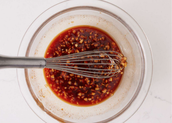 Sticky and hot marinade